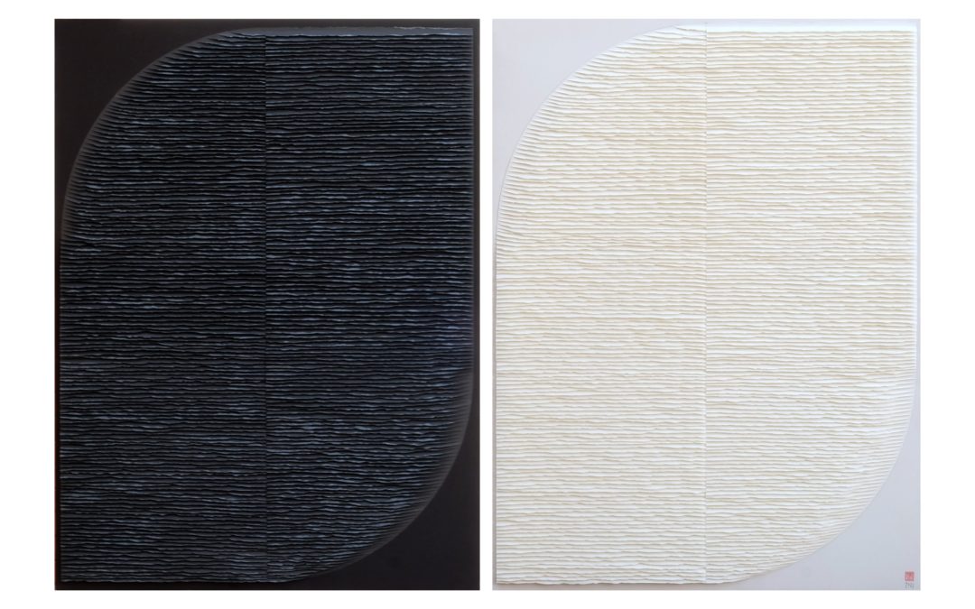 Diptych forms black and white on black and white