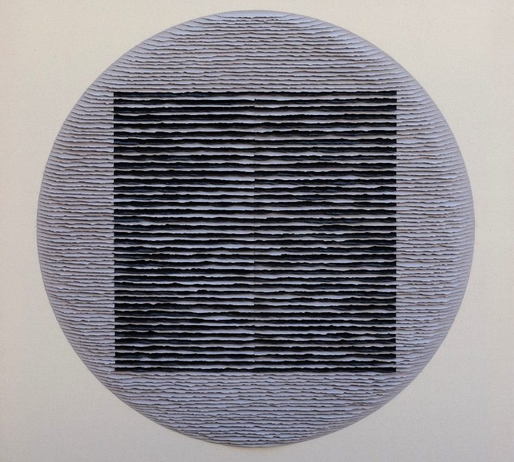 Black square striped on gray circle