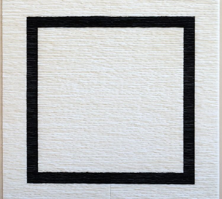 Black perimeter on white background